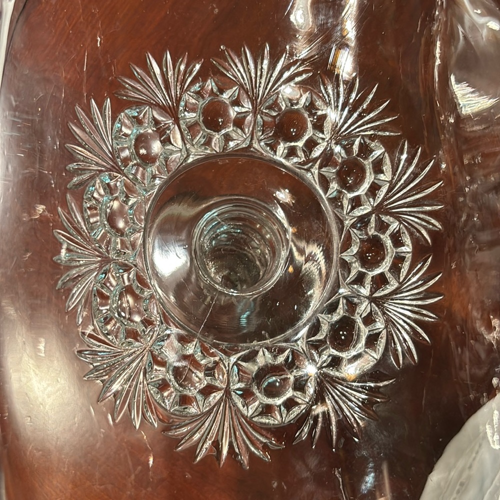 Curved Pedestal Glass Dish Daisy Pattern Vintage - Picture 4 of 6